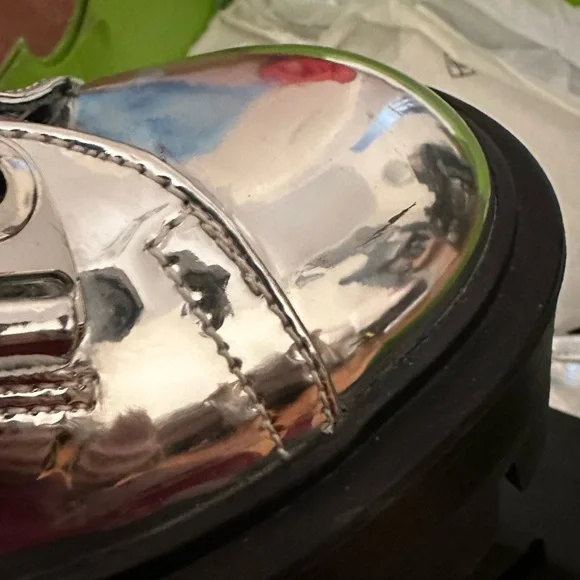 Metallic boots - Picture 10 of 11